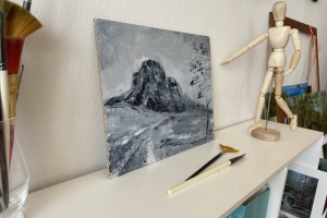 Obraz krajiny "Bořeň v černobílém provedení" 30 × 24 cm